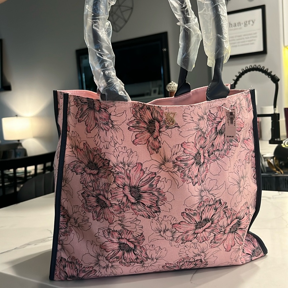 NWT VS Tote (Mothers Day Tote 2024)